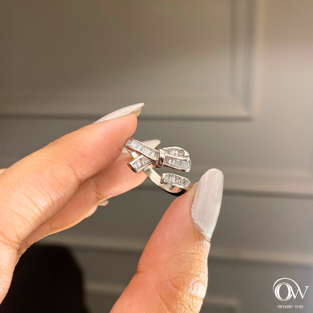 Bow Ring with Diamond Studded in Silver