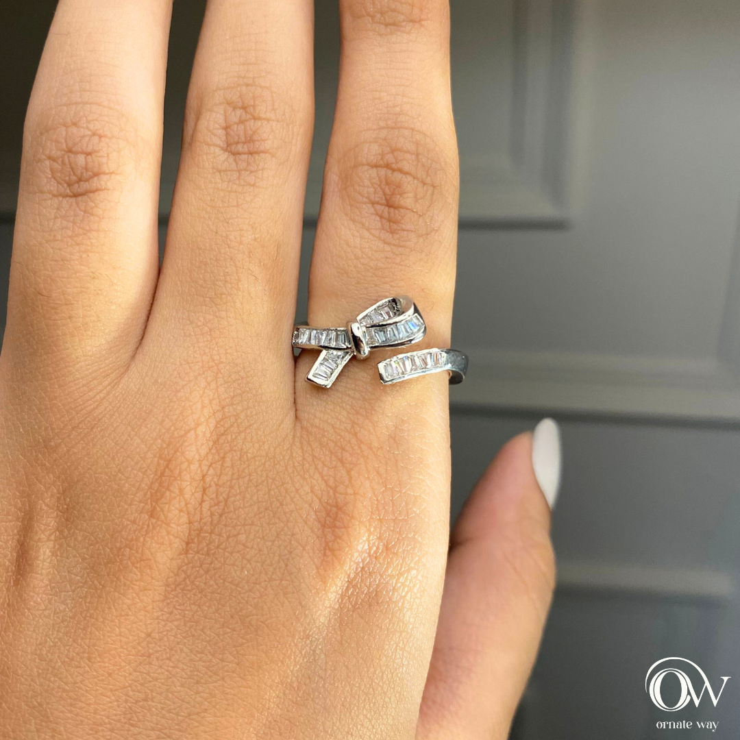 Bow Ring with Diamond Studded in Silver