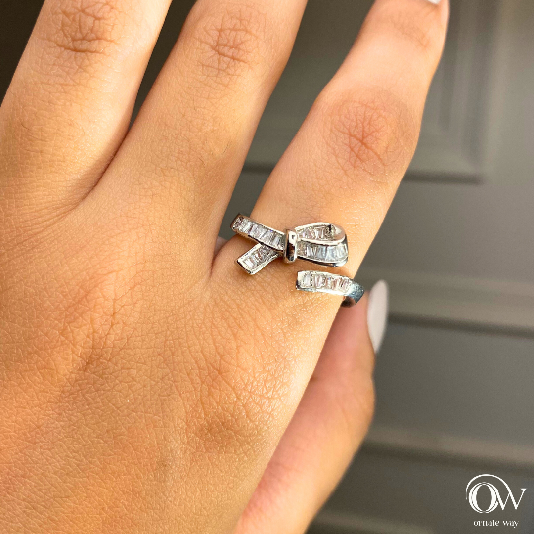 Bow Ring with Diamond Studded in Silver