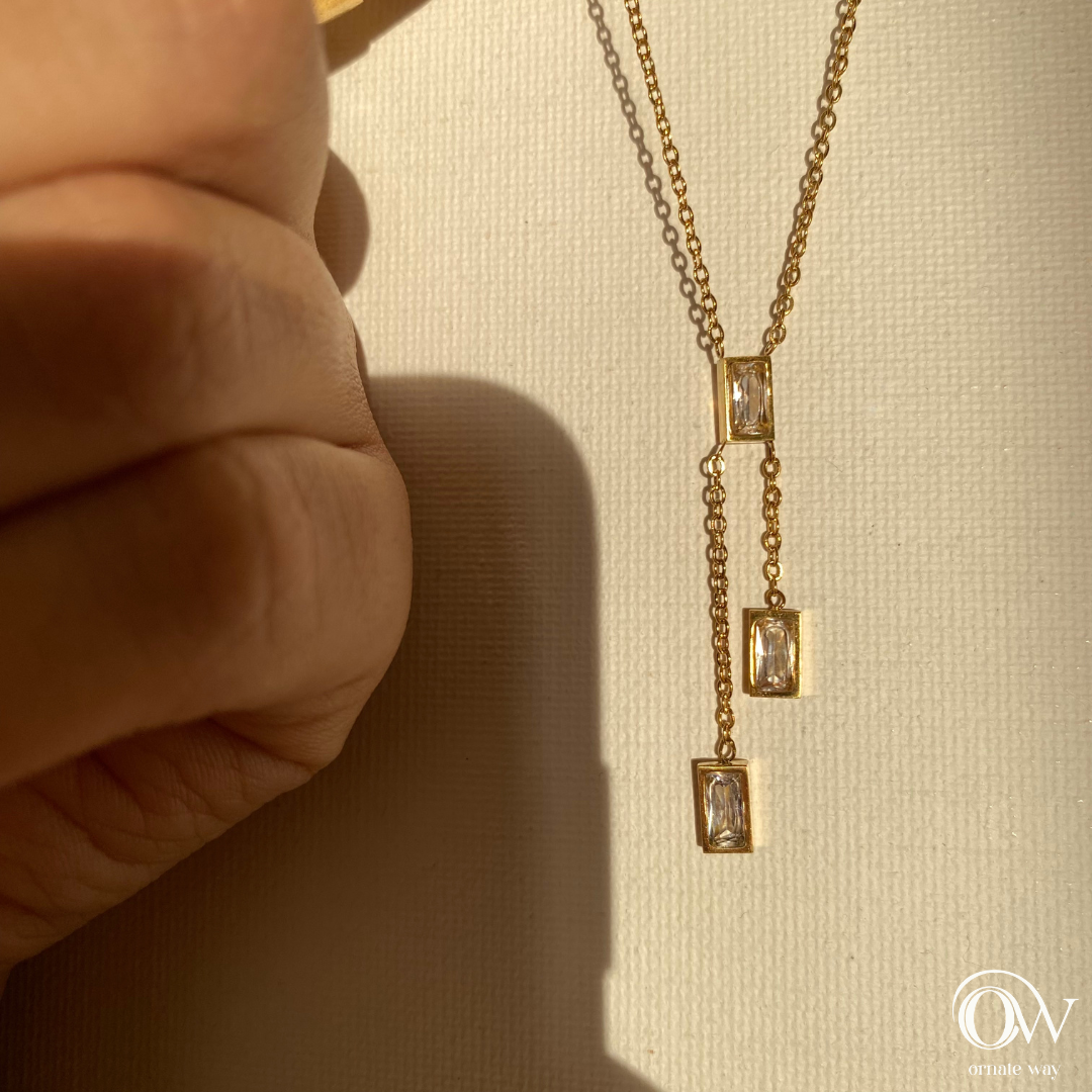Rectangle Diamonds Pendant With Sleek Golden Chain