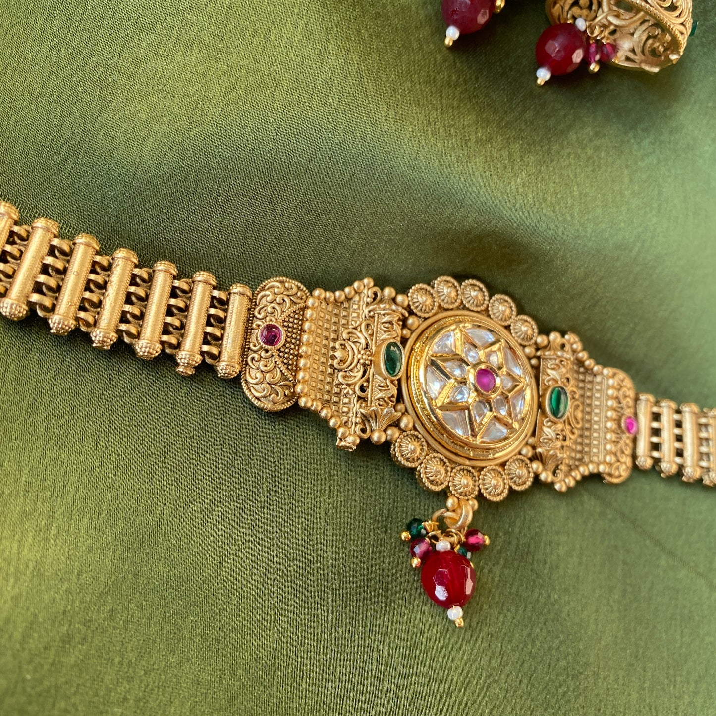 Elegant Gold Plated Choker Set Green & Ruby Studded