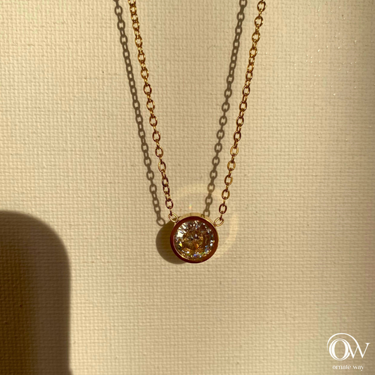 Round Solitaire Statement Pendant with Sleek Golden Chain