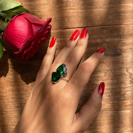 Trendy Statement Stone Ring in Emerald Green (Adjustable)