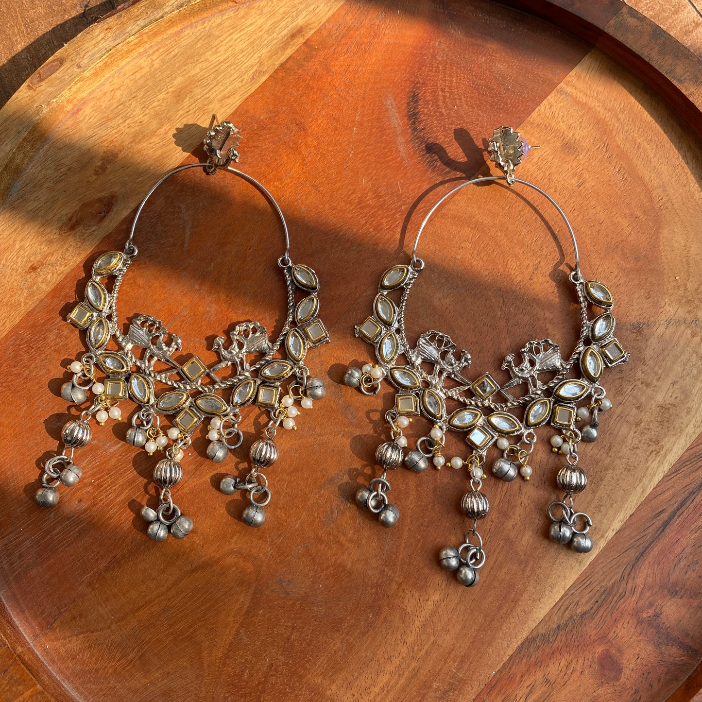 Dual Toned Contemporary Bali Earrings With Ghungroo